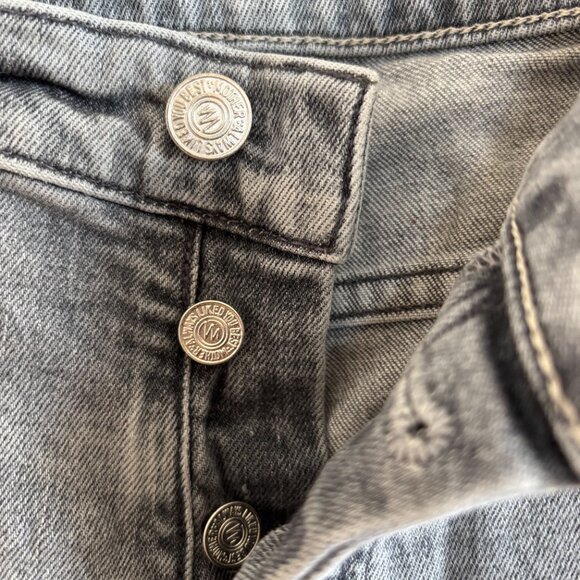 MOTHER Jeans Ankle Fray The Scraper Cuff Grey Wash - Picture 4 of 5